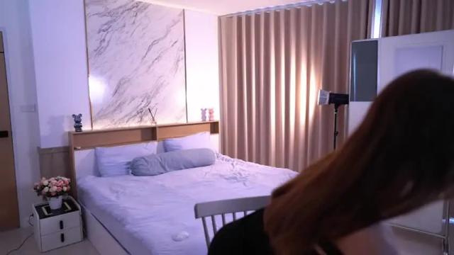 Image 3 of cute__foxy Stream on Chaturbate on 1 month ago