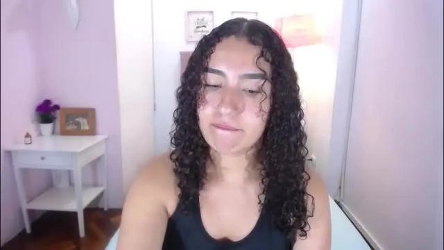 Image 2 of cute__kelly_ Stream on Chaturbate on 6 months ago