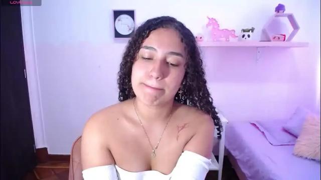 Image 7 of cute__kelly_ Stream on Chaturbate on 4 months ago