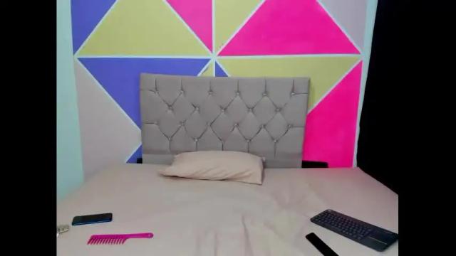 Image 3 of cute_angel_69 Stream on Chaturbate on 15 months ago
