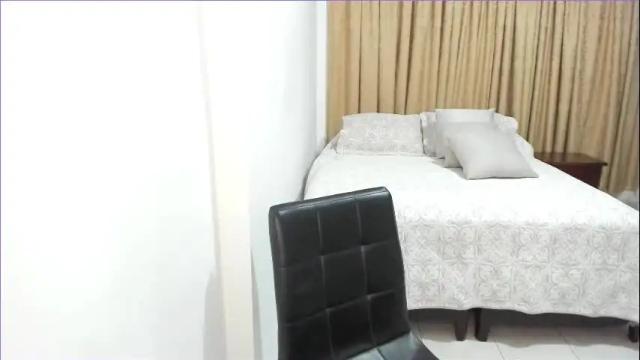 Image 12 of cute_brunett Stream on Chaturbate on 1 month ago