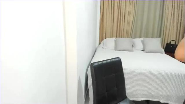 Image 3 of cute_brunett Stream on Chaturbate on 20 days ago