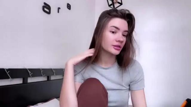 Image 12 of cute_bubbles Stream on Chaturbate on 15 months ago