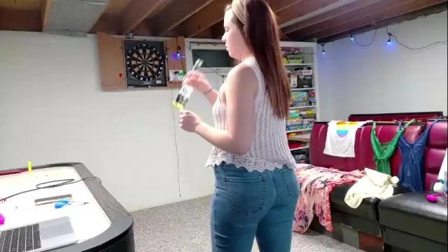 Image 4 of cute_cassadee Stream on Chaturbate on 2 months ago