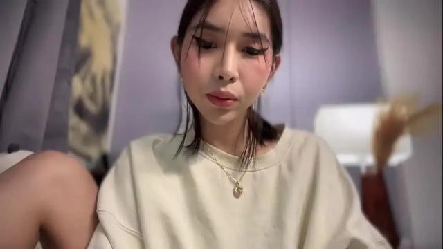 Image 6 of cute_ciara Stream on Chaturbate on 1 month ago