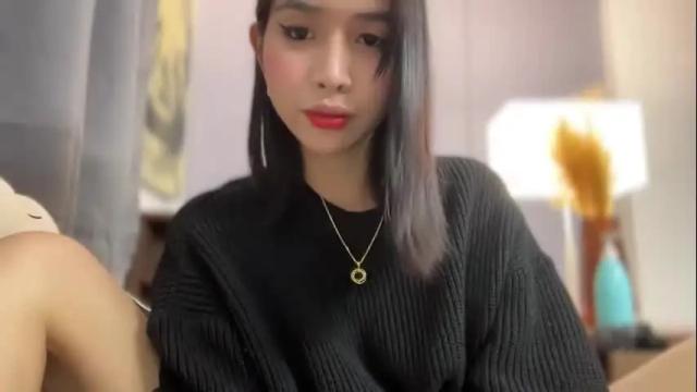 Image 2 of cute_ciara Stream on Chaturbate on 1 month ago