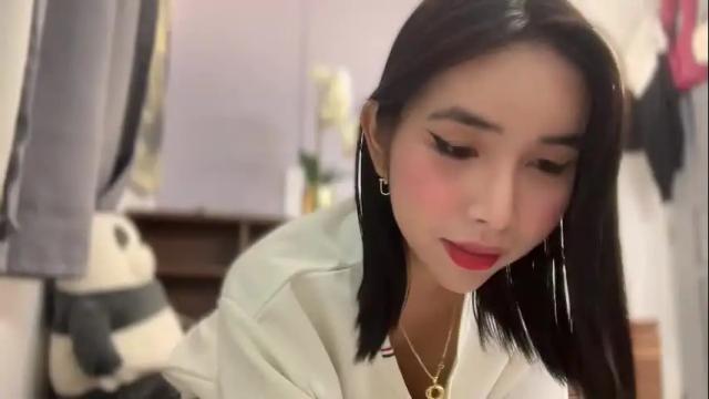 Thumbnail 1, cute_ciara's Stream at Chaturbate, 1 month ago
