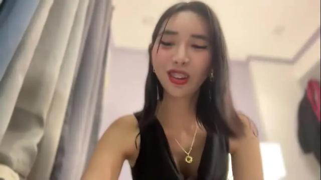 Image 8 of cute_ciara Stream on Chaturbate on 1 month ago