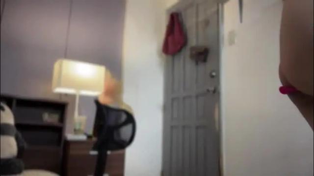 Image 4 of cute_ciara Stream on Chaturbate on 2 months ago