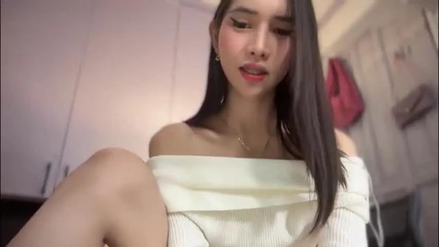 Image 8 of cute_ciara Stream on Chaturbate on 1 month ago