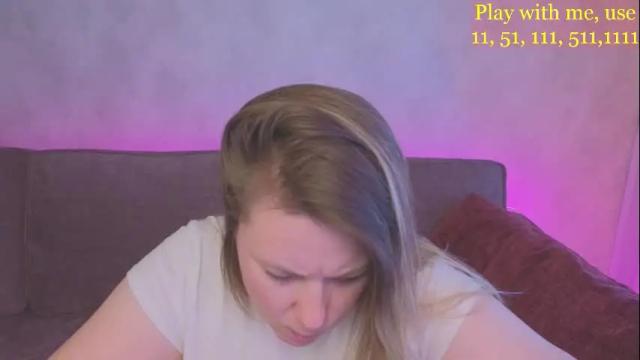 Image 10 of cute_darina Stream on Chaturbate on 1 month ago