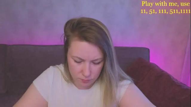 Image 12 of cute_darina Stream on Chaturbate on 1 month ago