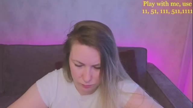 Image 3 of cute_darina Stream on Chaturbate on 1 month ago