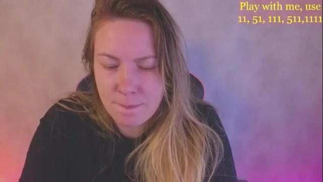 Image 10 of cute_darina Stream on Chaturbate on 1 month ago