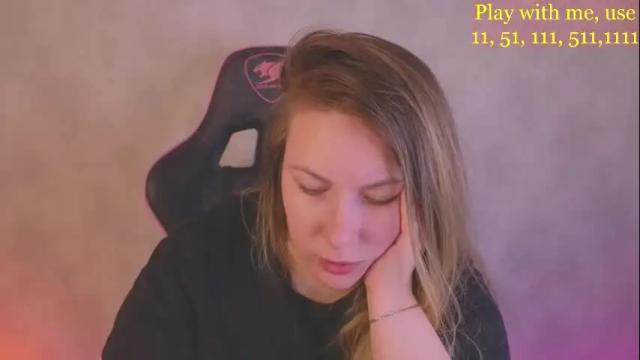 Image 3 of cute_darina Stream on Chaturbate on 1 month ago