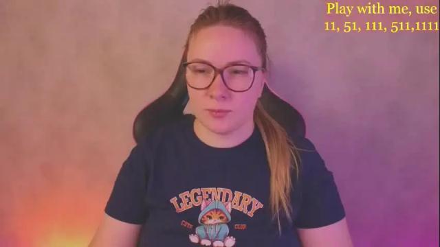 Image 2 of cute_darina Stream on Chaturbate on 27 days ago