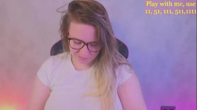 Thumbnail 1, cute_darina's Stream at Chaturbate, 22 days ago