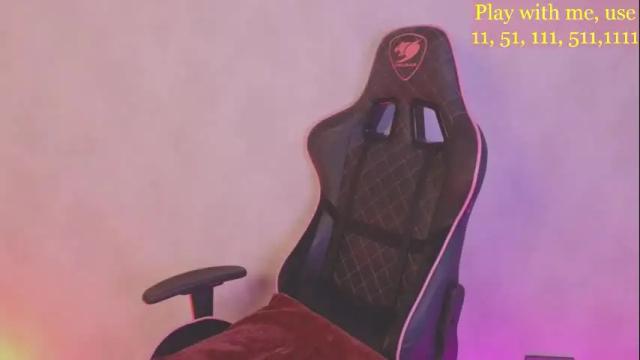 Image 12 of cute_darina Stream on Chaturbate on 19 days ago