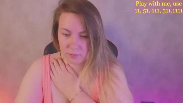 Image 11 of cute_darina Stream on Chaturbate on 14 days ago