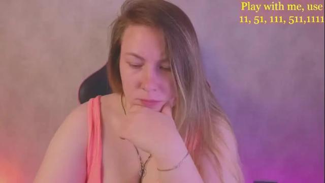 Image 12 of cute_darina Stream on Chaturbate on 14 days ago