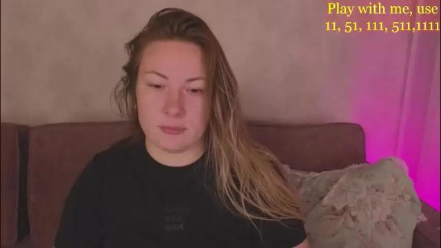 Image 2 of cute_darina Stream on Chaturbate on 1 month ago