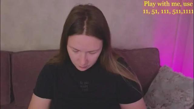 Image 4 of cute_darina Stream on Chaturbate on 1 month ago