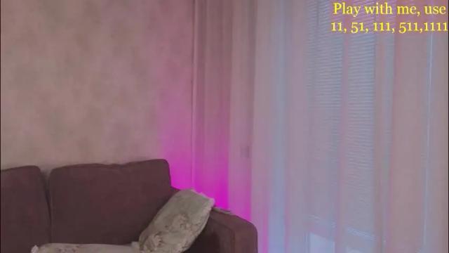 Image 12 of cute_darina Stream on Chaturbate on 1 month ago