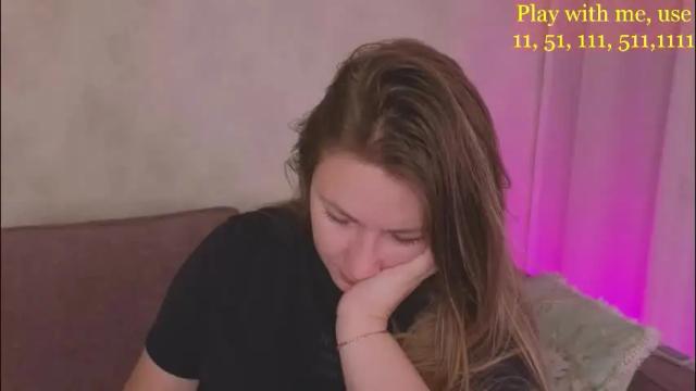 Image 4 of cute_darina Stream on Chaturbate on 1 month ago