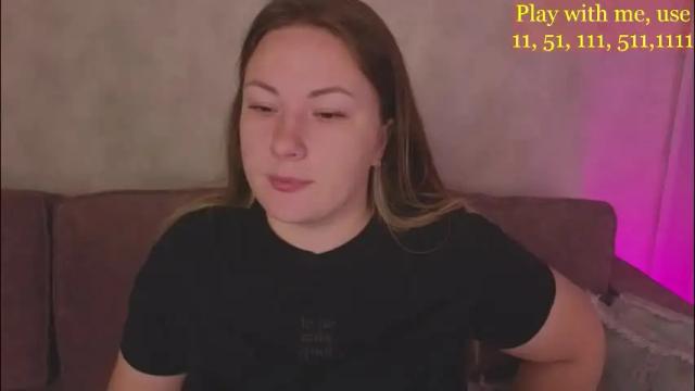 Image 2 of cute_darina Stream on Chaturbate on 1 month ago
