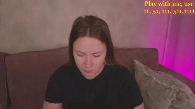 Image 3 of cute_darina Stream on Chaturbate on 1 month ago