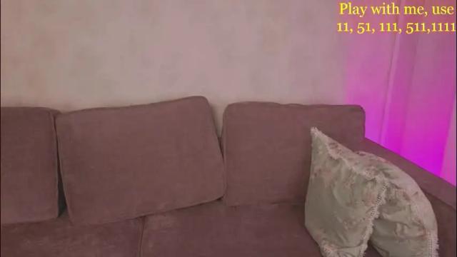 Image 4 of cute_darina Stream on Chaturbate on 1 month ago