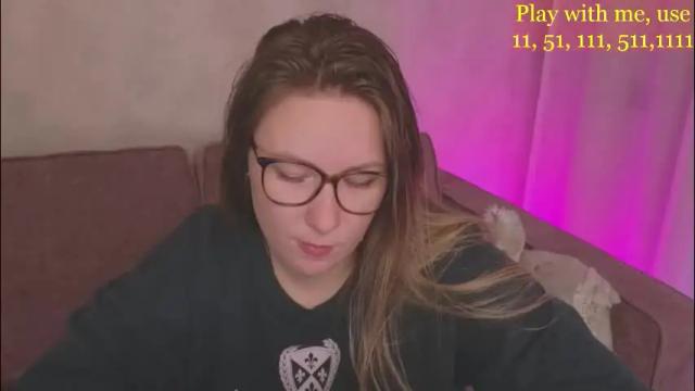 Image 8 of cute_darina Stream on Chaturbate on 27 days ago