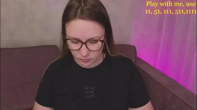 Image 3 of cute_darina Stream on Chaturbate on 4 days ago
