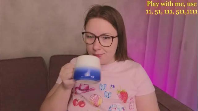 Image 3 of cute_darina Stream on Chaturbate on 3 days ago