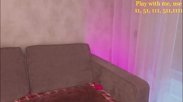 Image 3 of cute_darina Stream on Chaturbate on 6 hours ago