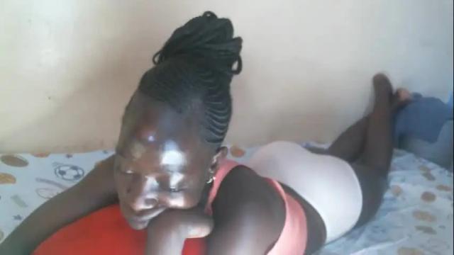 Image 12 of cute_doria Stream on Chaturbate on 2 months ago