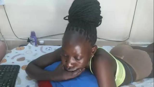 Image 8 of cute_doria Stream on Chaturbate on 23 days ago