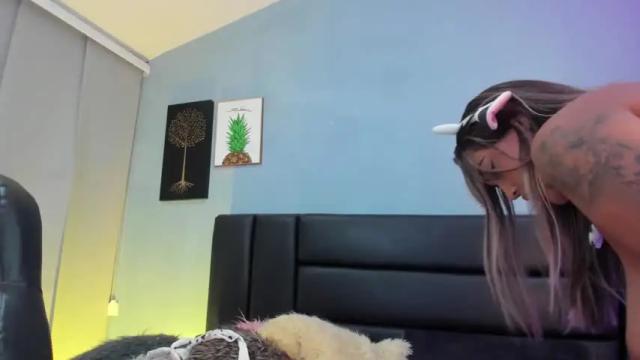 Image 11 of cute_eli1 Stream on Chaturbate on 19 months ago