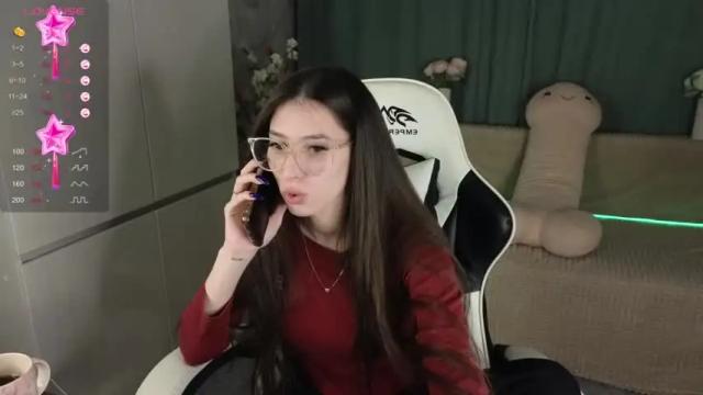 Image 4 of cute_fifi Stream on Chaturbate on 15 months ago