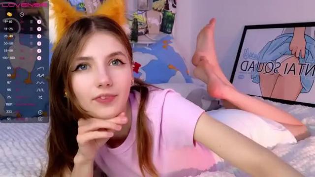 Image 7 of cute_fox_girl Stream on Chaturbate on 13 months ago