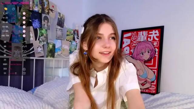 Image 4 of cute_fox_girl Stream on Chaturbate on 13 months ago