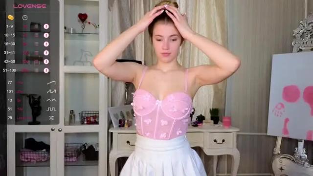 Image 10 of cute_fox_girl Stream on Chaturbate on 1 month ago