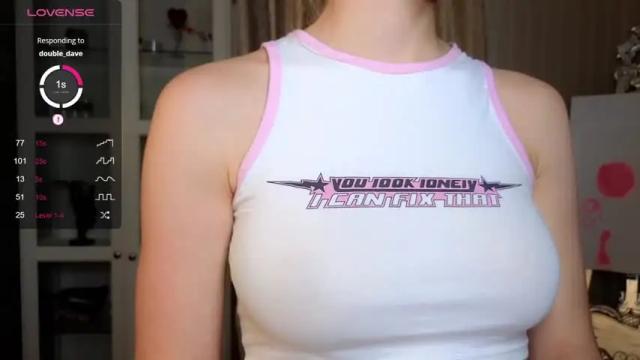 Image 6 of cute_fox_girl Stream on Chaturbate on 17 days ago