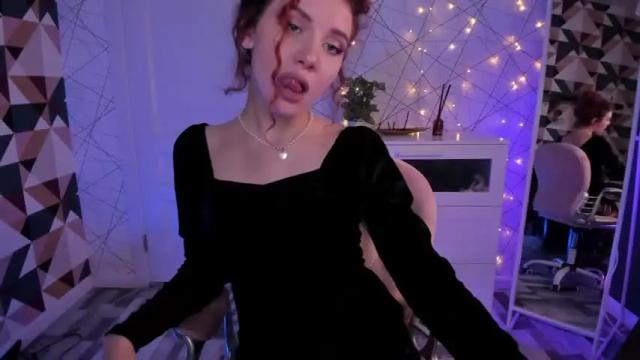 Image 7 of cute_fruity Stream on Chaturbate on 18 months ago
