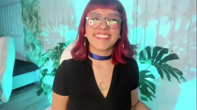 Image 4 of cute_hollywood Stream on Chaturbate on 1 month ago