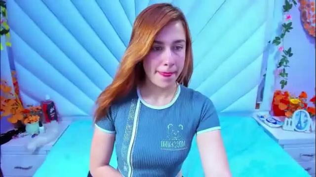 Image 4 of cute_isaa Stream on Chaturbate on 2 months ago