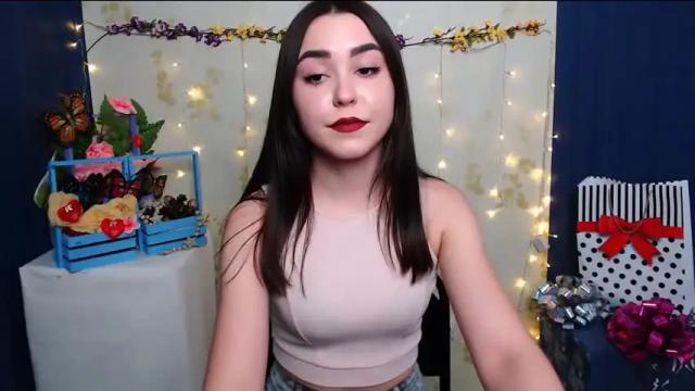 Image 8 of cute_joly_ Stream on Chaturbate on 16 months ago