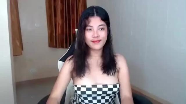 Thumbnail 3, cute_krizzaxx21's Stream at Chaturbate, 14 months ago