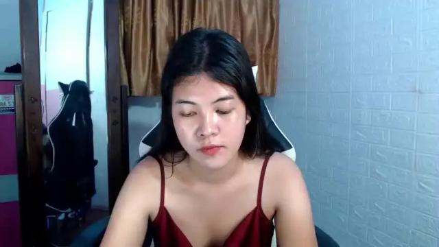 Image 3 of cute_krizzaxx21 Stream on Chaturbate on 18 months ago
