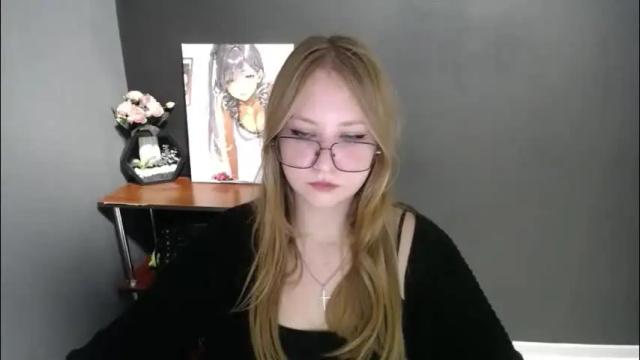 Image 4 of cute_minx Stream on Chaturbate on 2 months ago